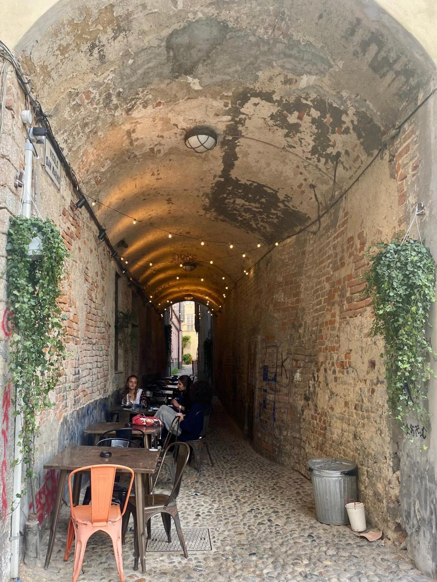 Wanderlust Splendido Appartamento In Centro Παβία Εξωτερικό φωτογραφία